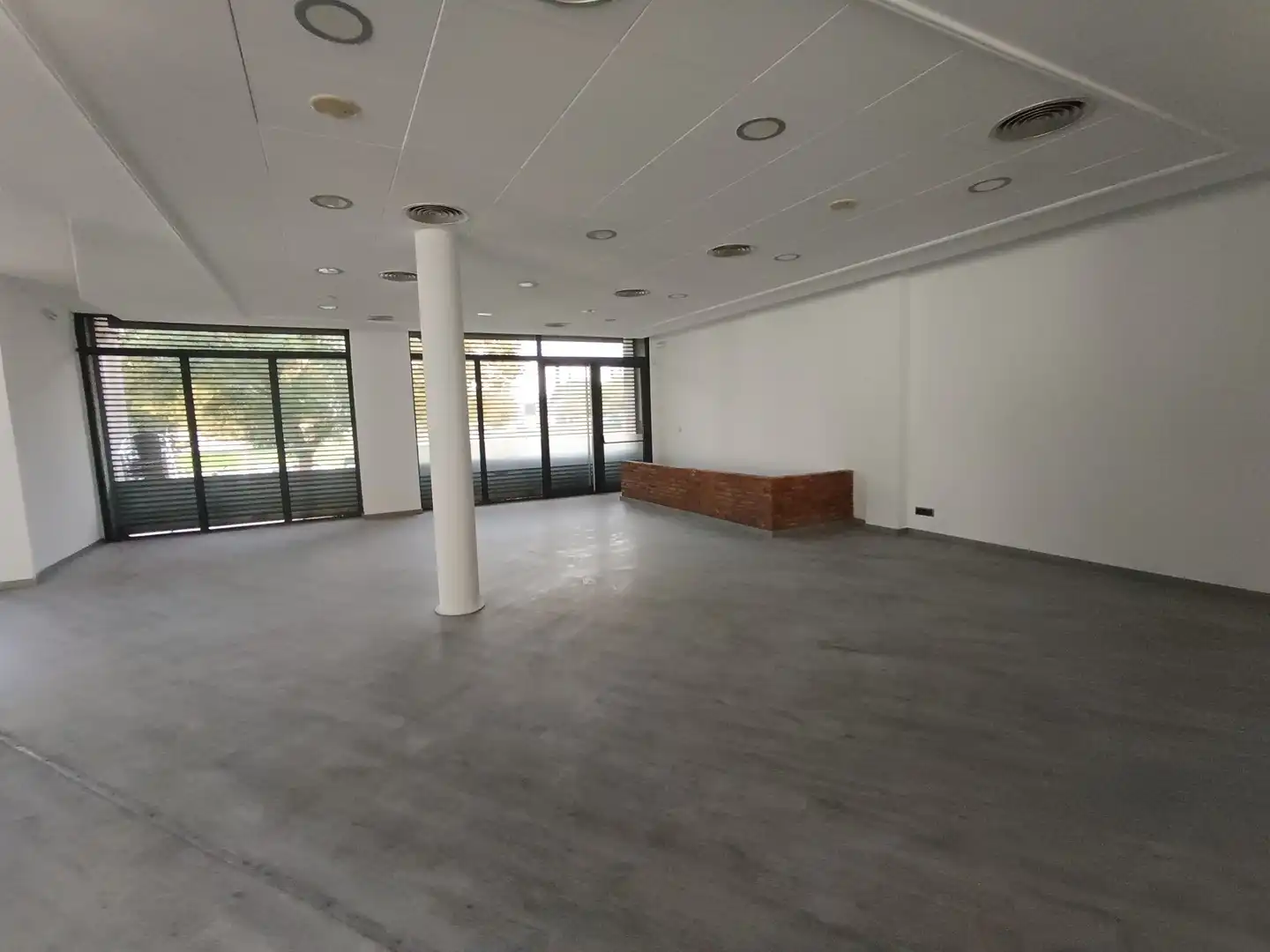 Geschaftsraum zum Verkauf in Carrer Canudas, 3, Zona Industrial