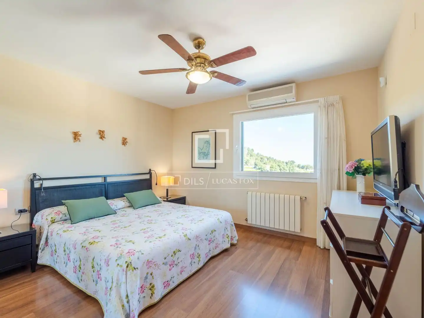 Bedroom of Houses for sale in Sagunto / Sagunt  with Air Conditioner, Heating and Private garden
