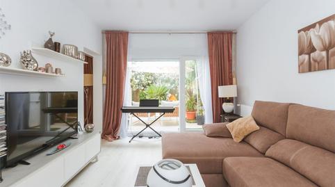 Foto 3 de Casa adosada en venda a Avinguda del Garrofer, Pedreguer, Alicante