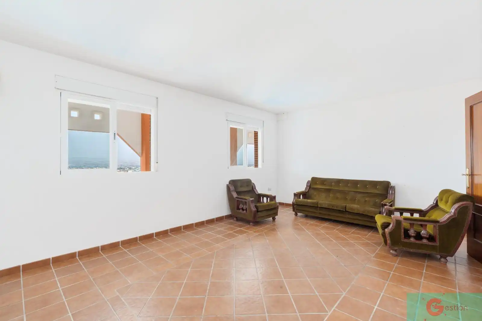 Chalet con piscina en venta en Peligros, imagen 21