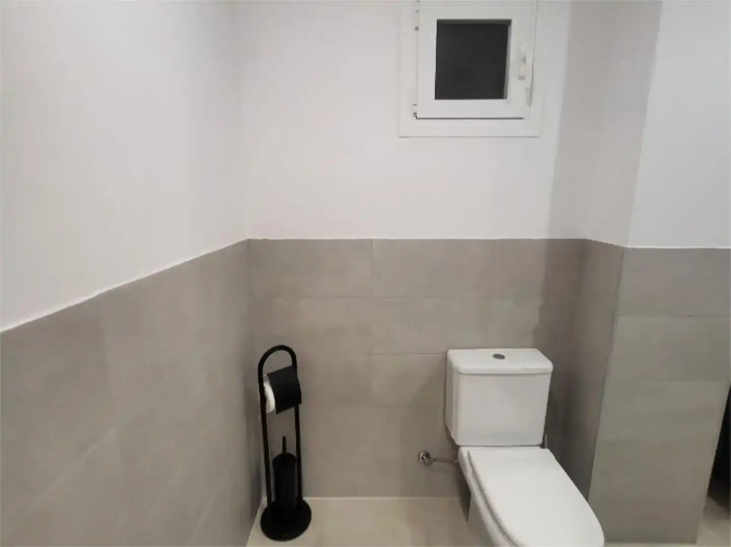 Badezimmer von Wohnung zur Miete in  Palma de Mallorca mit Balkon
