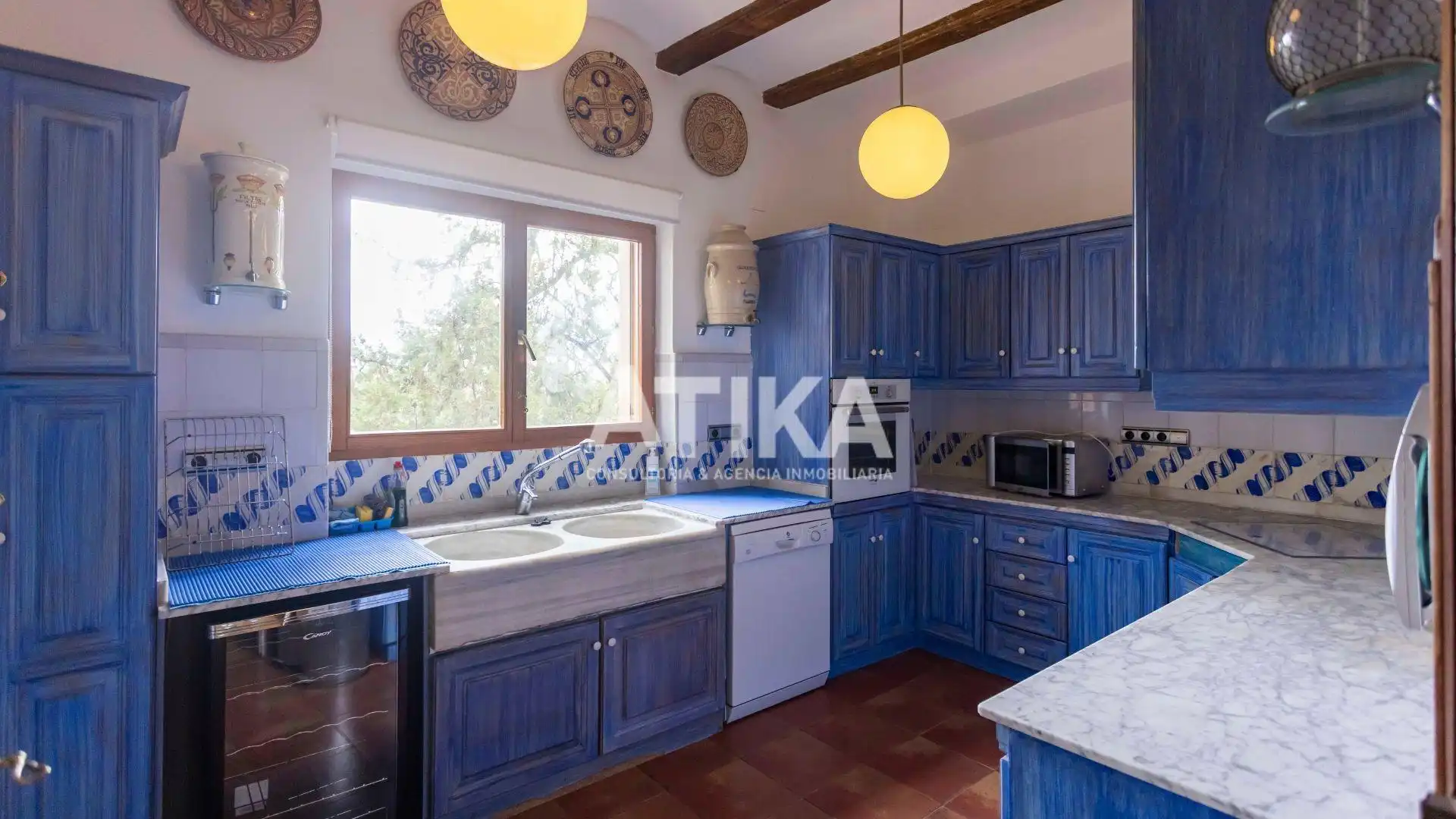 Küche von Country house zum Verkauf in Fontanars dels Alforins mit Klimaanlage, Heizung und Privatgarten