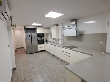 Wohnung mit Aufzug zum Verkauf in Carrer d'Agustín Lara 24