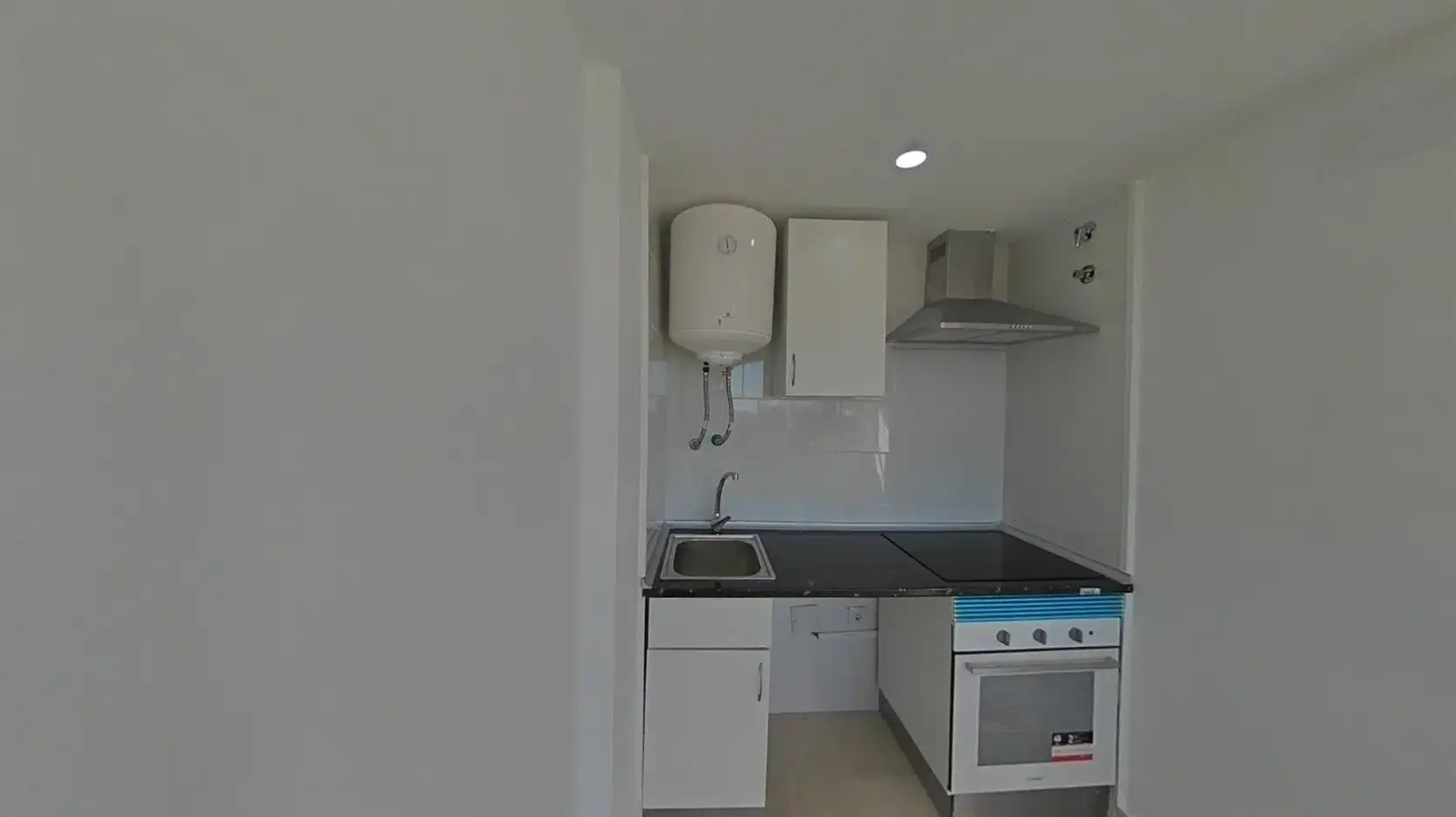 Küche von Wohnung zum Verkauf in Madrid mit Klimaanlage, Heizung und Abstellraum