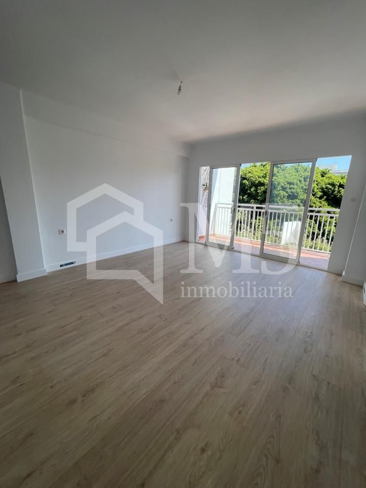 Sala d'estar de Pis en venda en Vélez-Málaga