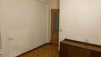 Bedroom of Flat for sale in  Madrid Capital