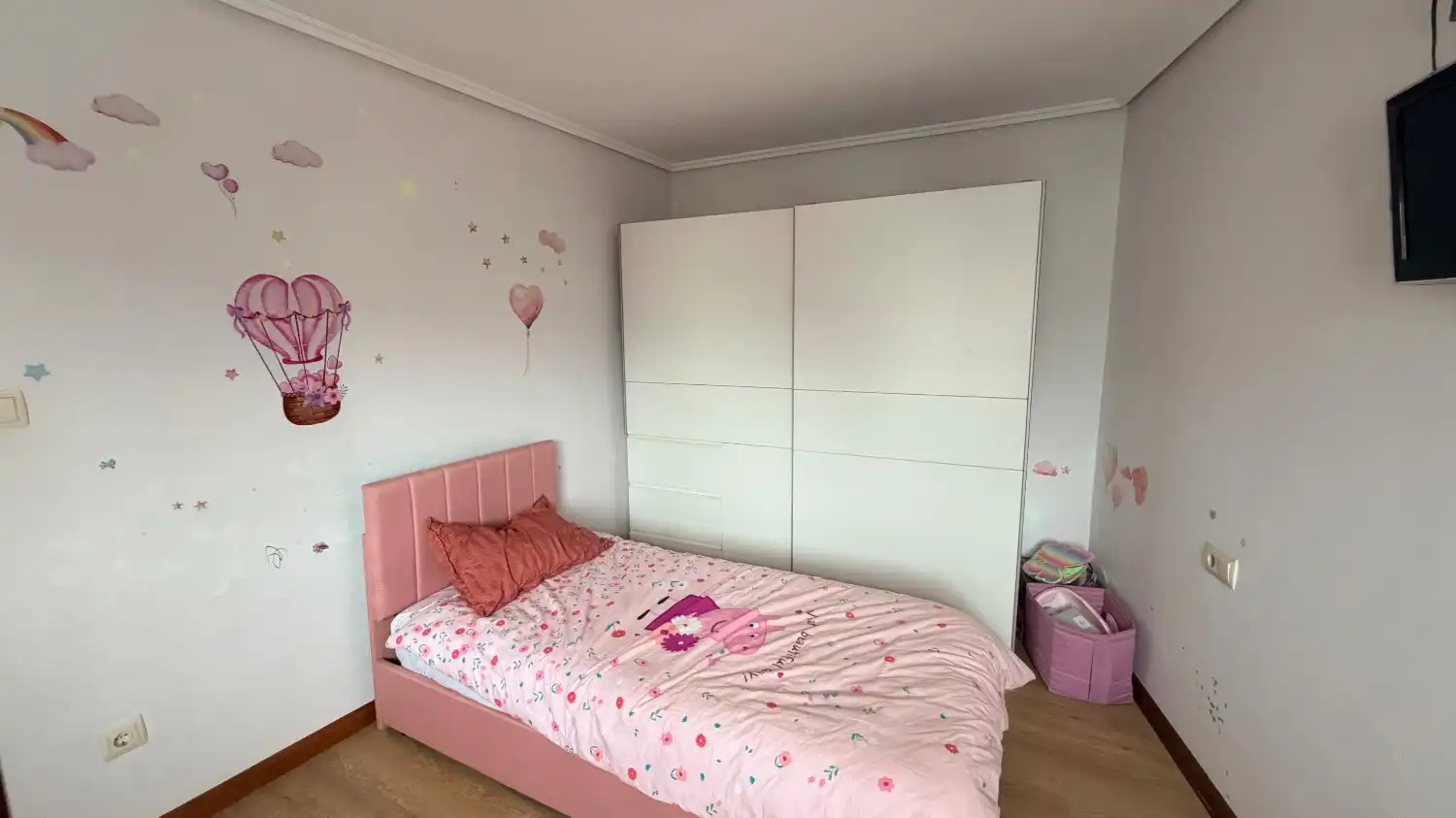 Bedroom of Flat for sale in Mugardos  with Heating, Terrace and Furnished