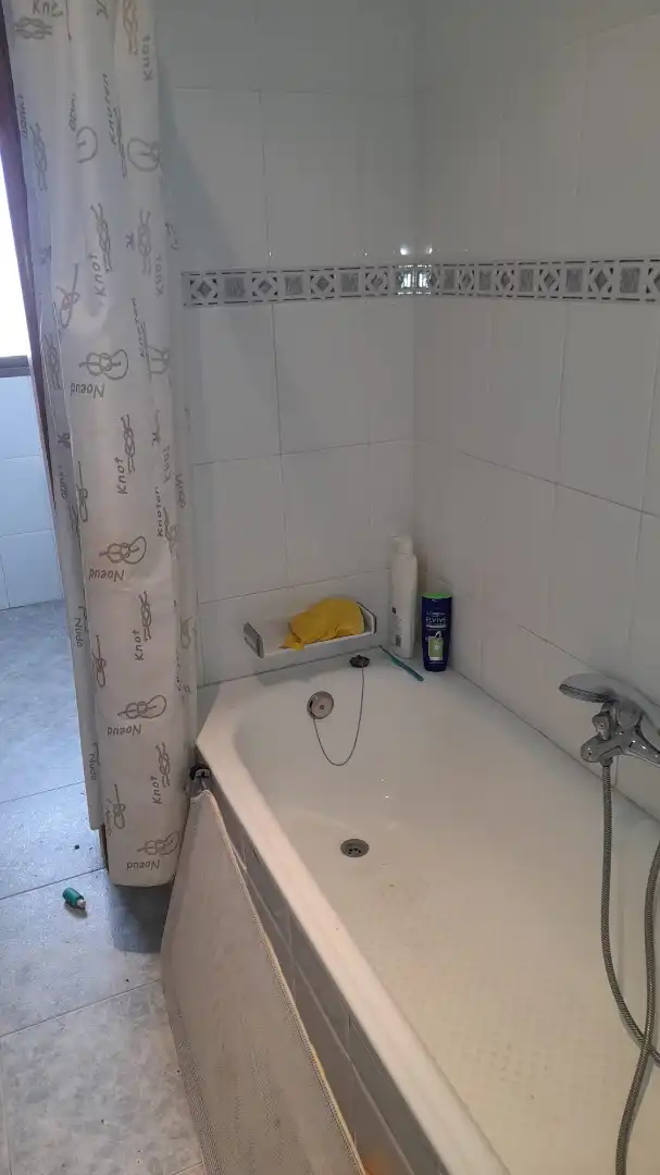 Badezimmer von Geschaftsraum zum Verkauf in Torrenueva Costa