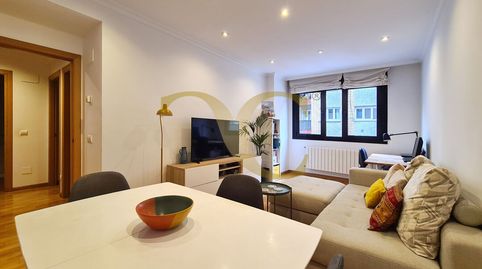 Foto 2 de Apartamento en venta en Calle Cabrales, Barrio del Centro, Gijón