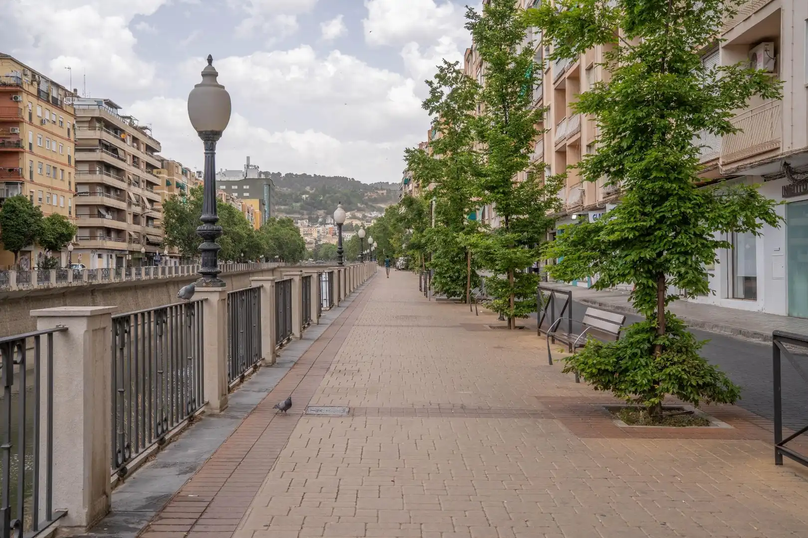 Außenansicht von Dachboden zum Verkauf in Granada mit Klimaanlage