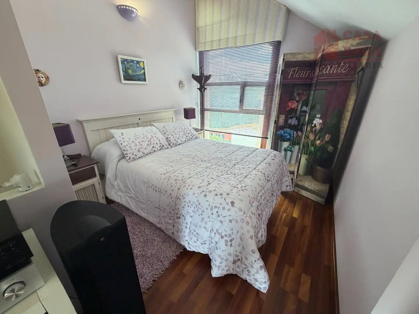 Dormitori de Casa adosada en venda en Cangas  amb Calefacció, Parquet i Traster