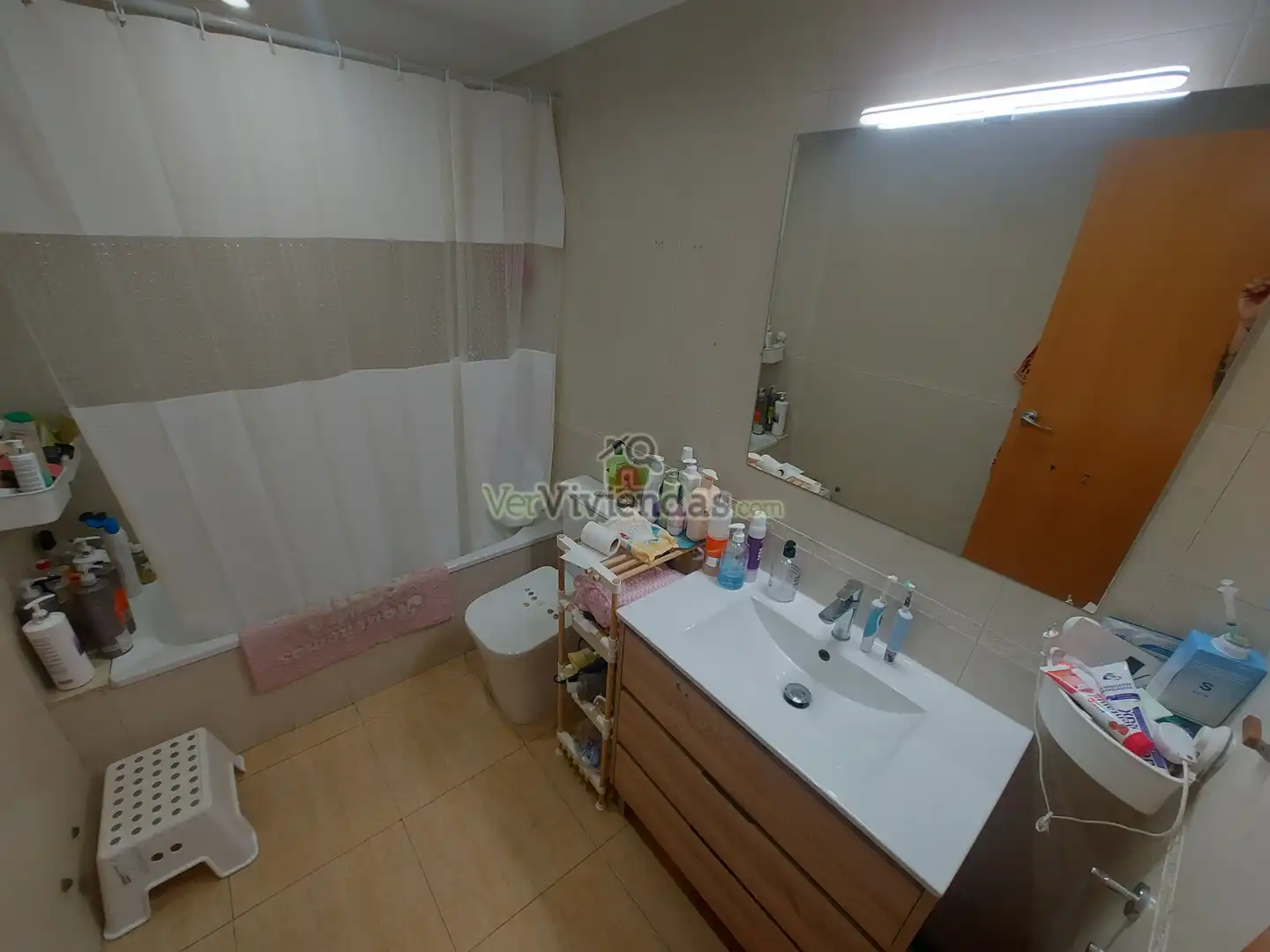 Baño de Piso en venta en Vallirana con Aire acondicionado, Calefacción y Trastero