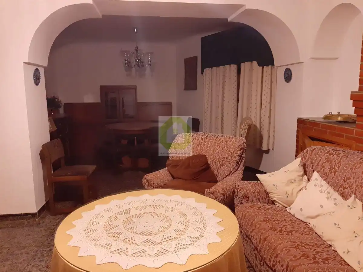 Casa o xalet en venda a Almendro, Guadahortuna