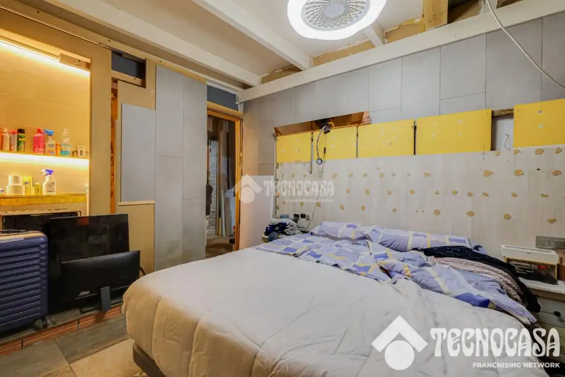 Casa aparellada amb terrassa en venda a Cerdanyola, imagen 8