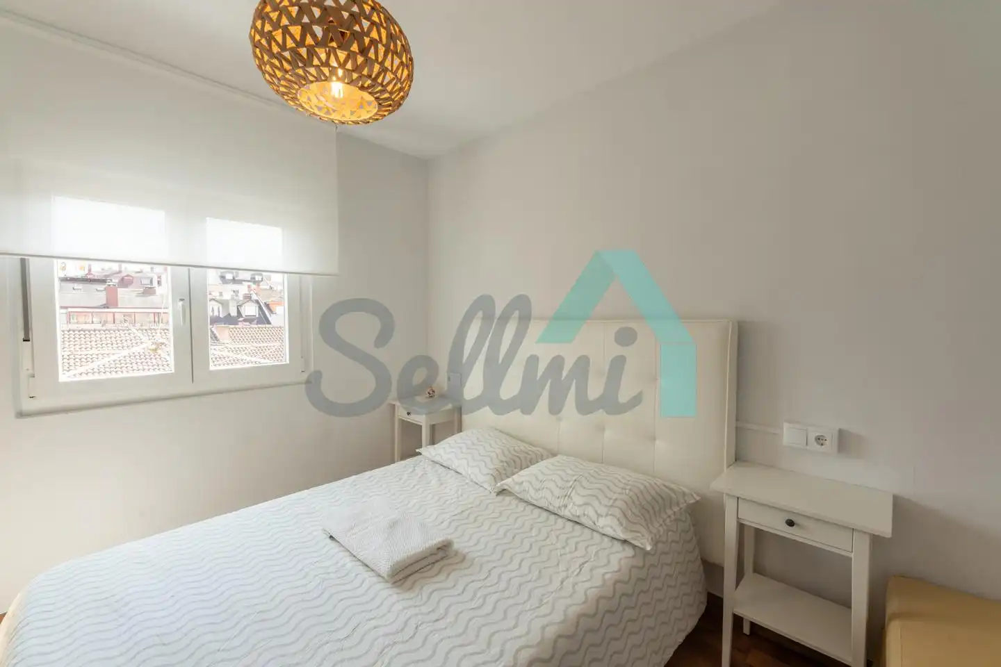 Schlafzimmer von Wohnung zur Miete in Oviedo  mit Heizung, Terrasse und Möbliert