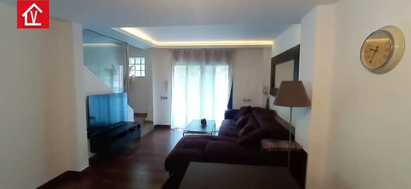 Sala de estar de Casa o chalet en venta en Barberà del Vallès con Aire acondicionado, Calefacción y Terraza