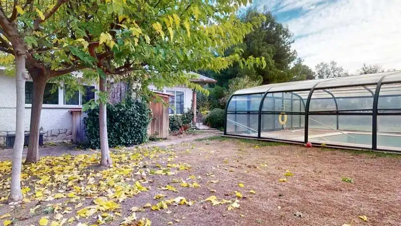 Jardí de Casa o xalet en venda en La Muela amb Aire condicionat, Calefacció i Jardí privat