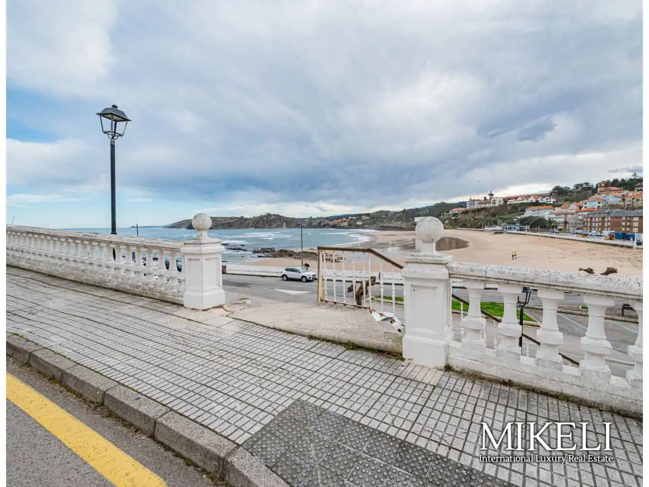 Commercial properties for sale in Paseo MUELLE, Comillas (Cantabria)