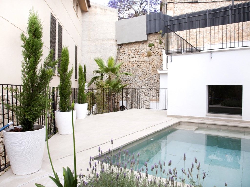Swimming pool of House or chalet for sale in  Palma de Mallorca  with Air Conditioner, Heating and Swimming Pool