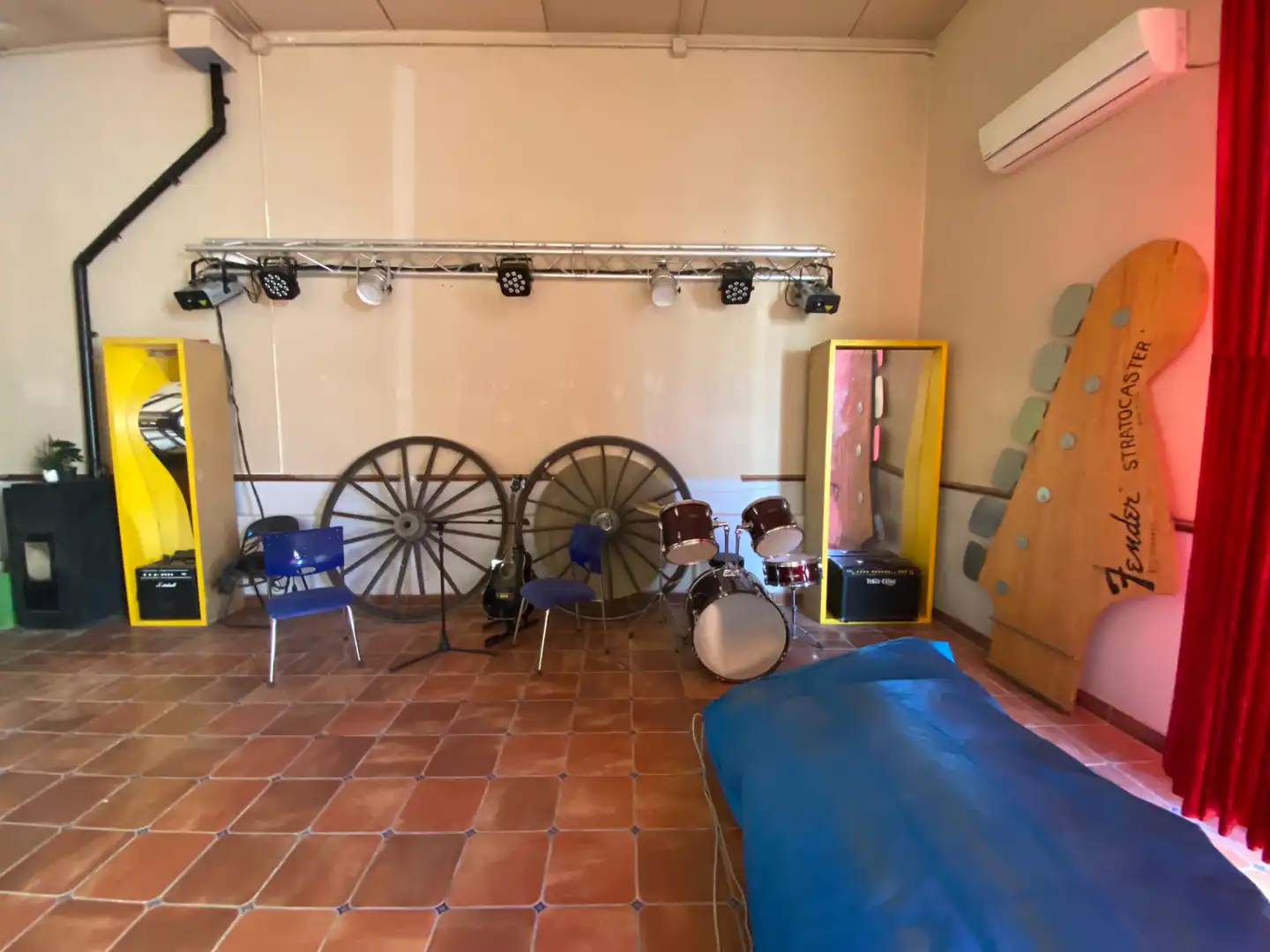 Local de alquiler en Golmés con Aire acondicionado, Calefacción y Amueblado