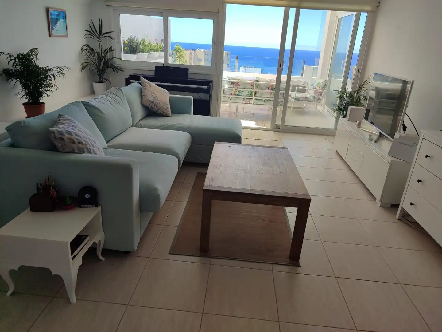 Sala d'estar de Apartament en venda en Puerto de la Cruz amb Aire condicionat, Terrassa i Traster