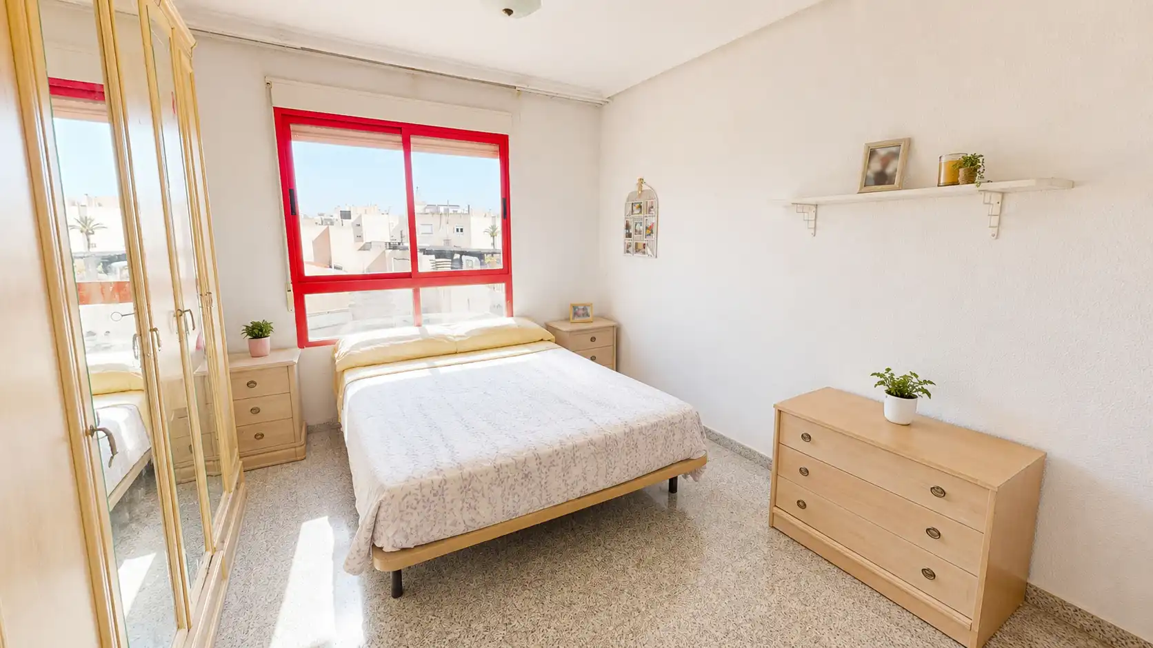Habitación de Piso en venta en Sant Joan d'Alacant con Aire acondicionado, Calefacción y Balcón