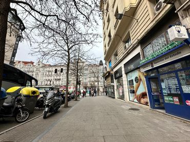 Oficina amb ascensor de lloguer a Pasaje Pasaje de Peña 1