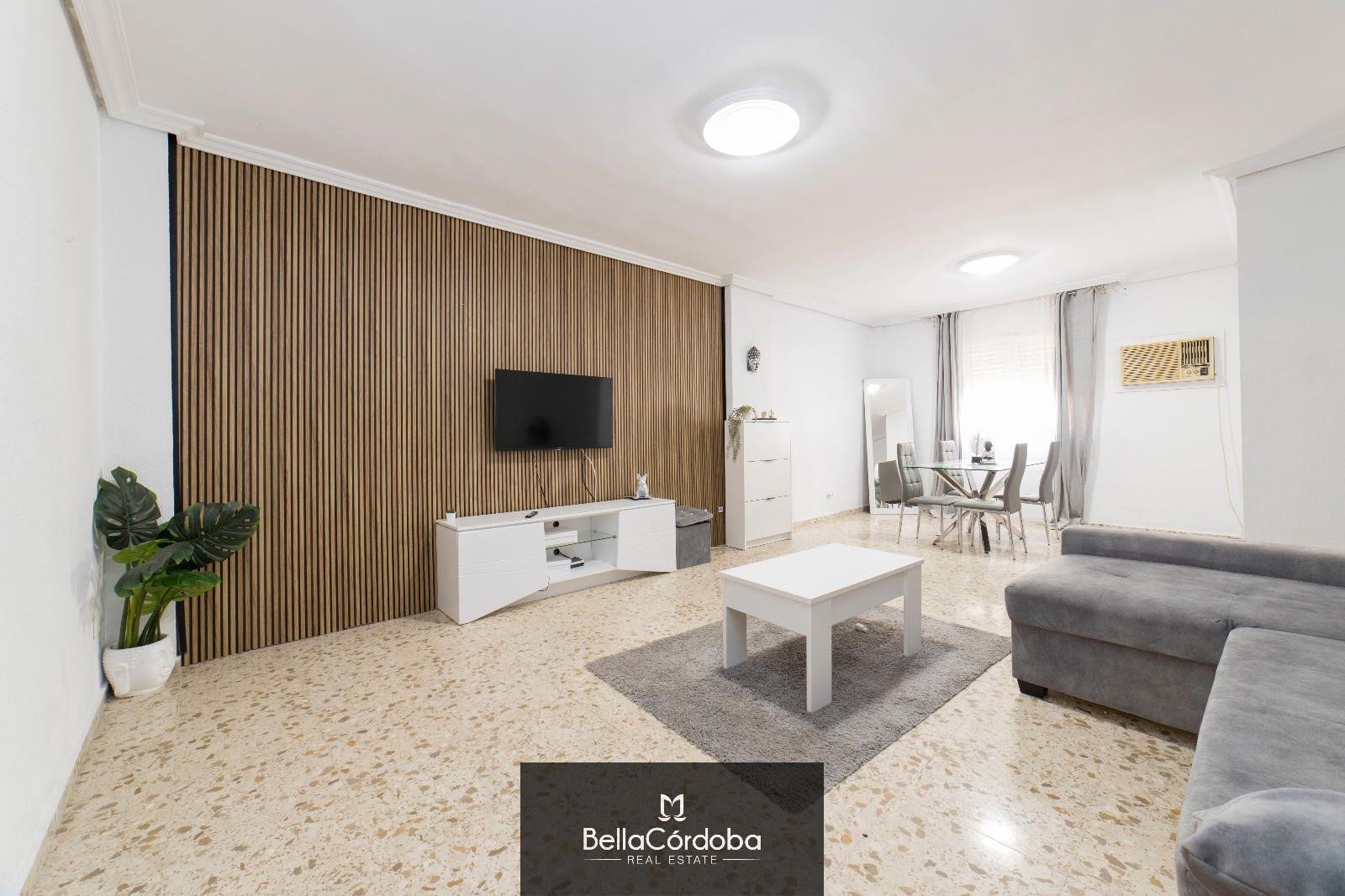Sala d'estar de Pis de lloguer en  Córdoba Capital amb Aire condicionat, Calefacció i Terrassa