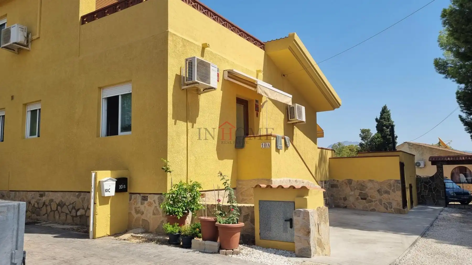 Exterior view of Houses for sale in La Nucia  with Air Conditioner, Terrace and Swimming Pool