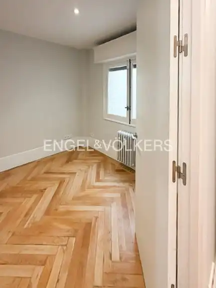 Piso de alquiler en Madrid con Aire acondicionado, Calefacción y Parquet