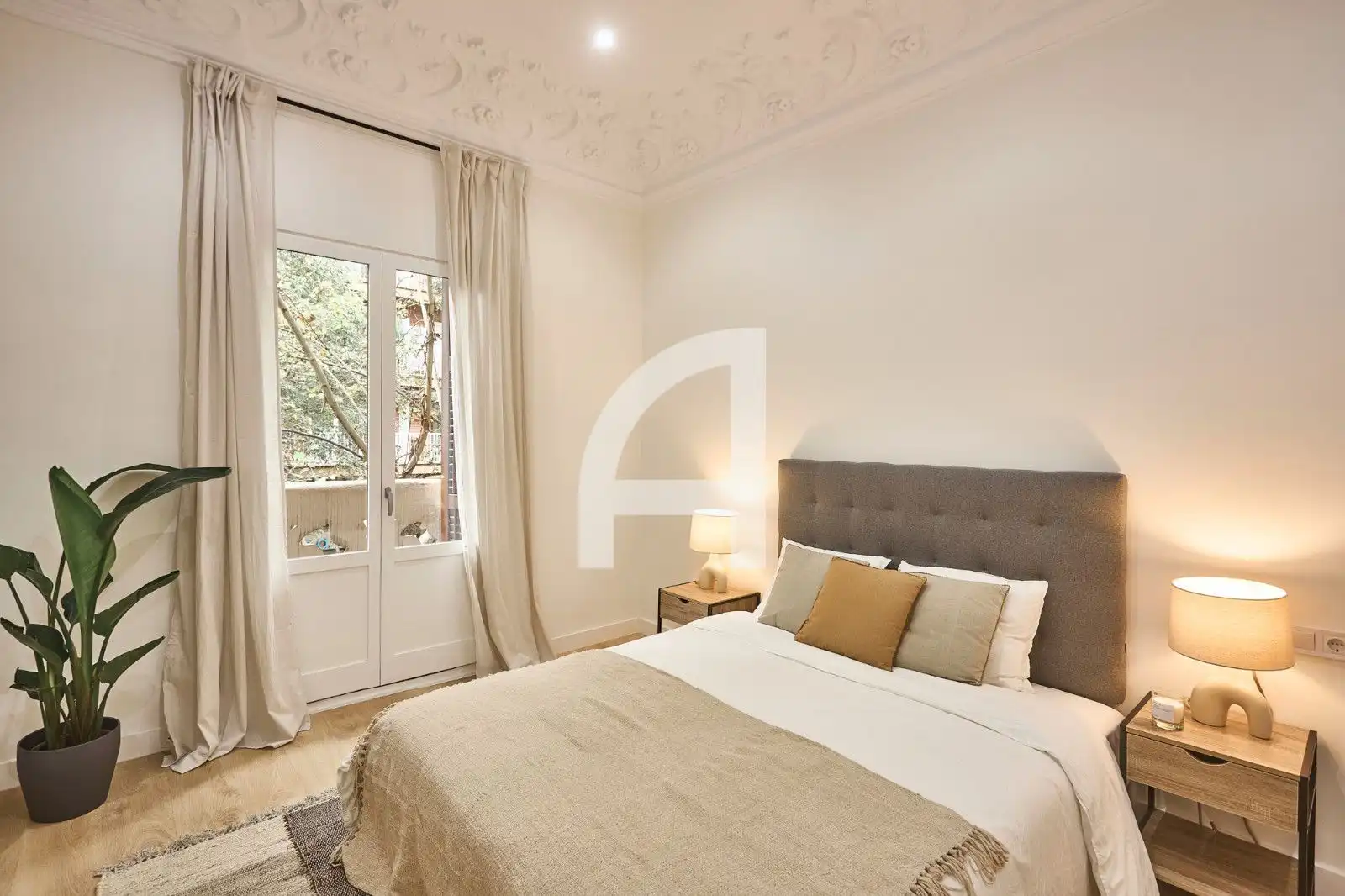 Schlafzimmer von Wohnung zur Miete in Barcelona mit Klimaanlage, Heizung und Parkett
