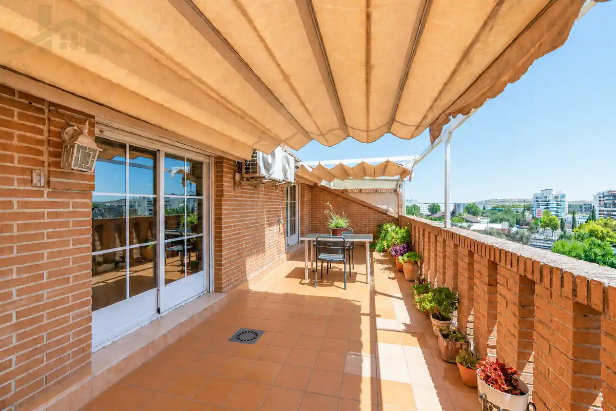 Terrace of Attic for sale in Valdemoro  with Air Conditioner, Heating and Parquet flooring