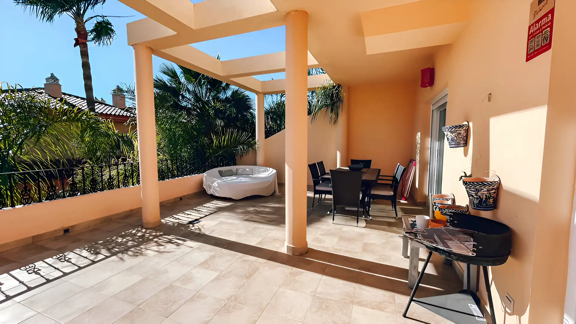 Apartamento con piscina en venta en Marbella Centro, imagen 23