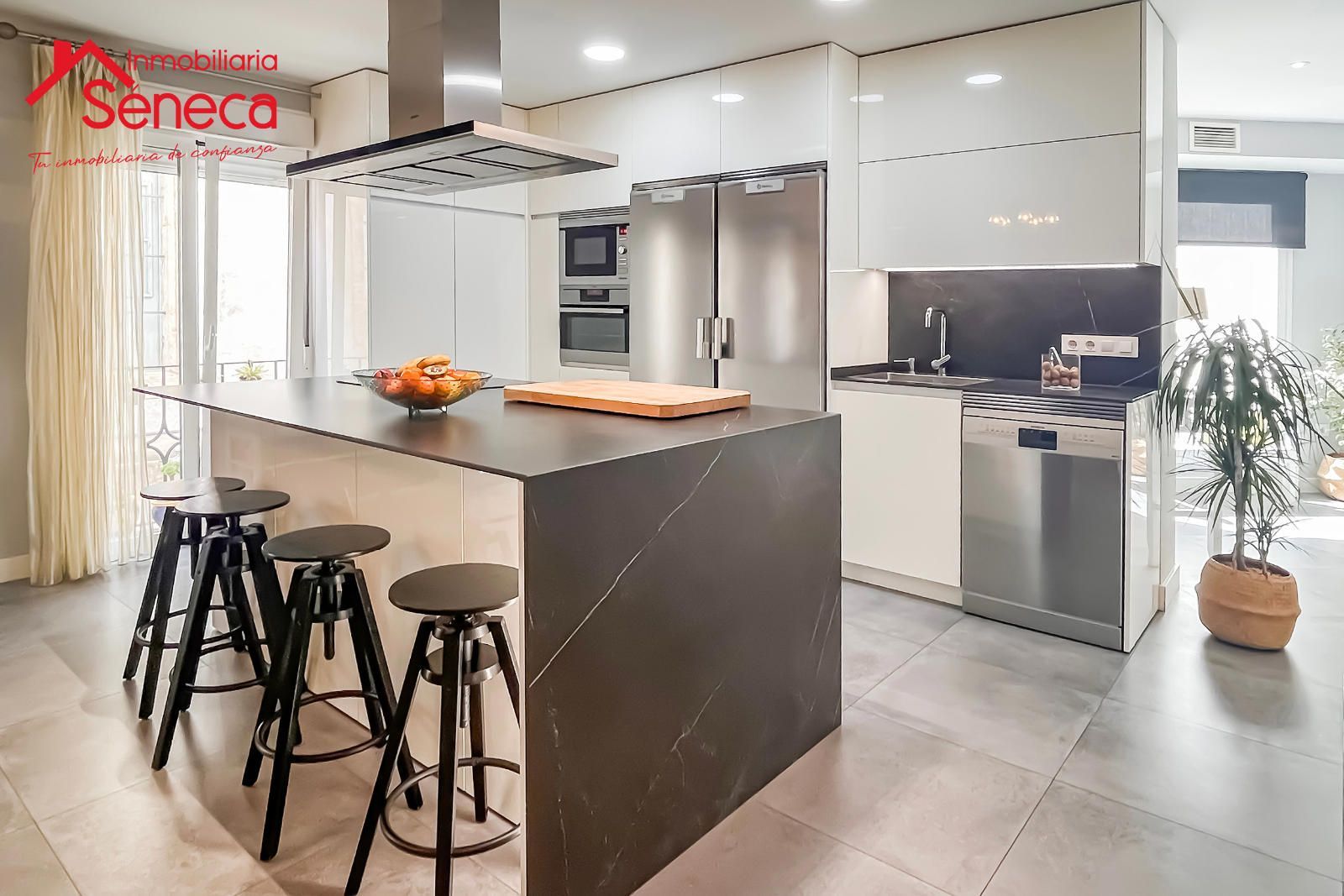 Kitchen of Flat for sale in  Córdoba Capital  with Heating and Terrace