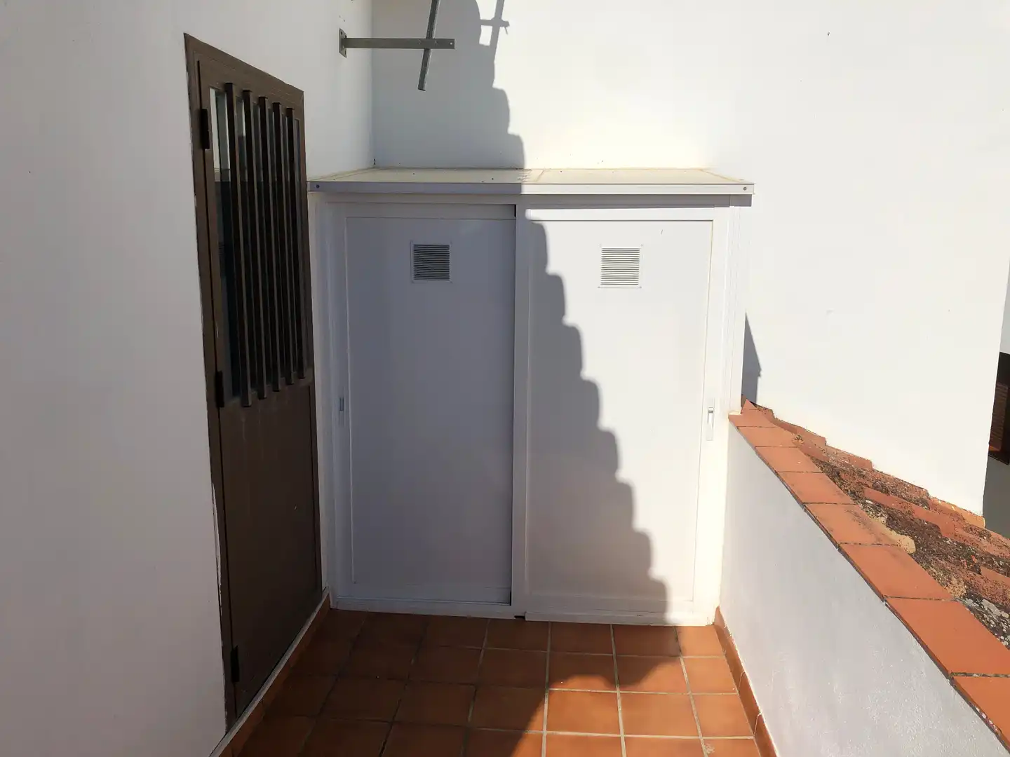 Vista exterior de Casa o xalet en venda en Atajate amb Terrassa i Moblat