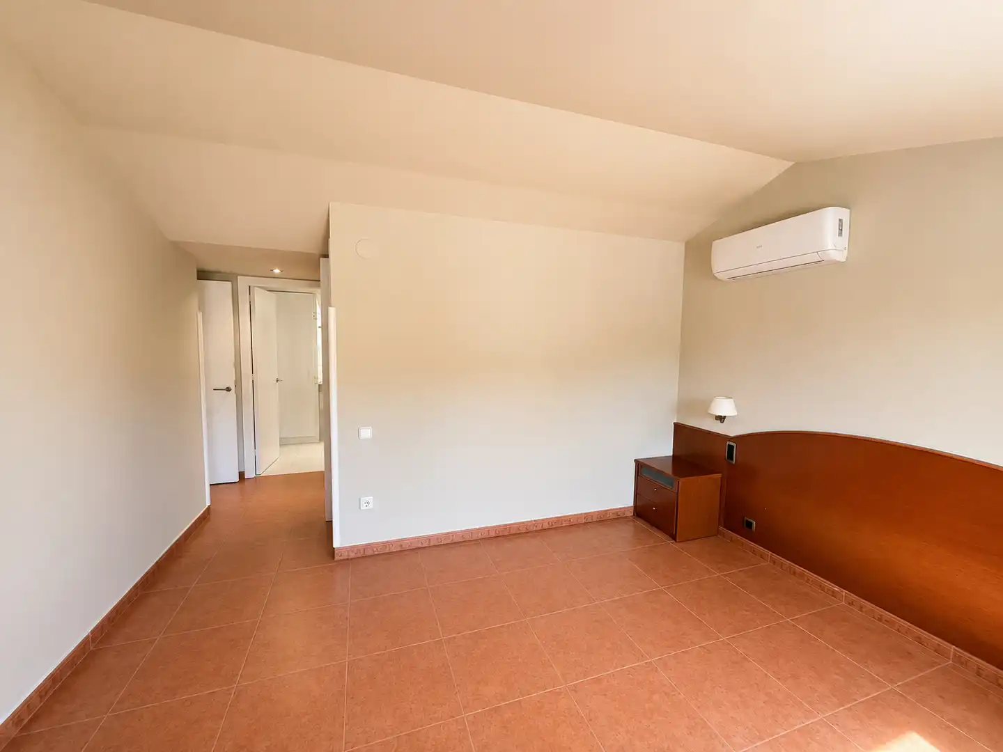 Dormitori de Casa o xalet de lloguer en Matadepera amb Aire condicionat, Calefacció i Jardí privat