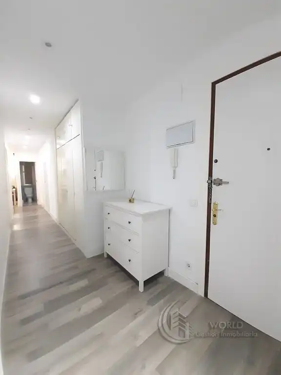 Piso de alquiler en Madrid con Calefacción, Amueblado y Horno