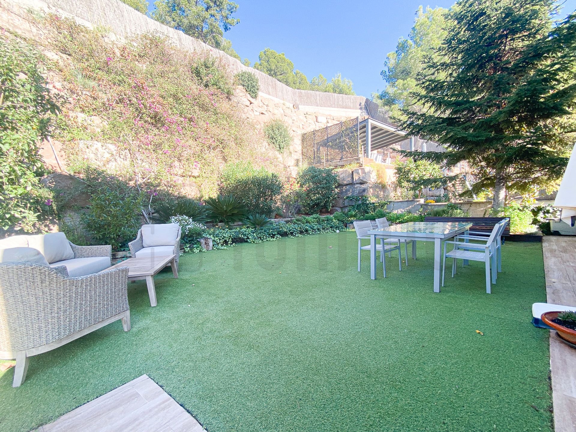 Terrassa de Casa o xalet en venda en Castellar del Vallès amb Aire condicionat, Calefacció i Jardí privat