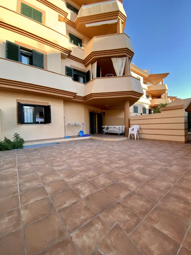 Terrasse von Erdgeschoss zum Verkauf in Zahara de los Atunes mit Abstellraum