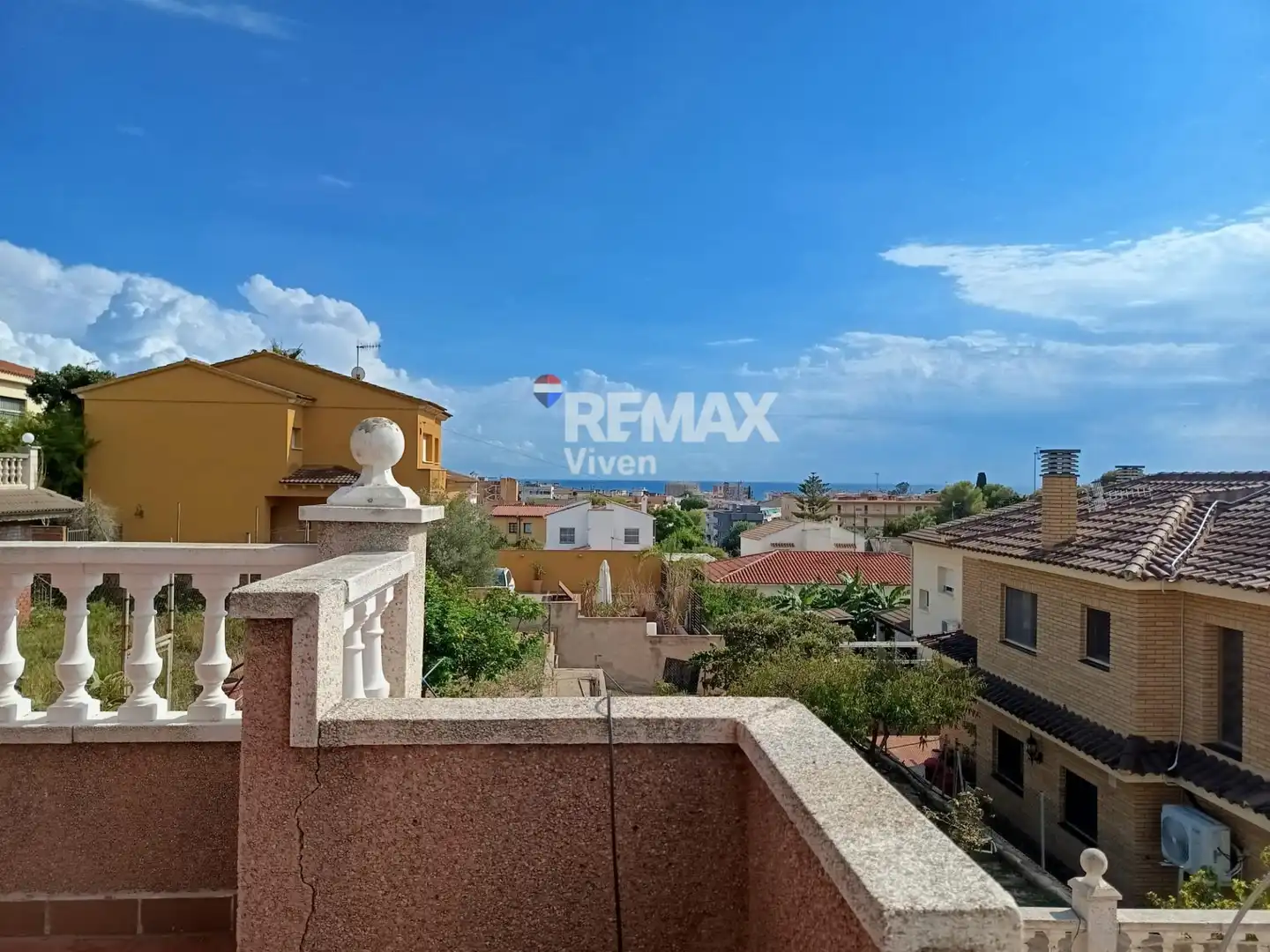 Vista exterior de Casa o xalet en venda en Cunit amb Calefacció