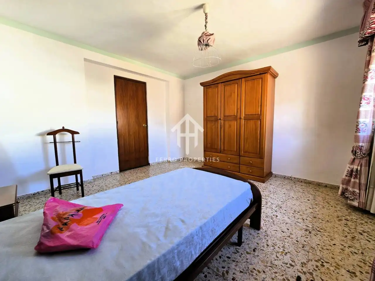 Casa o xalet en venda a Loja