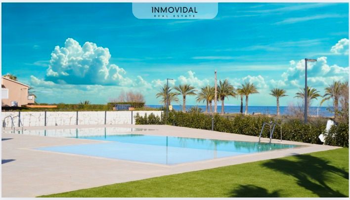 Piscina de Apartament en venda en Dénia amb Aire condicionat, Calefacció i Terrassa
