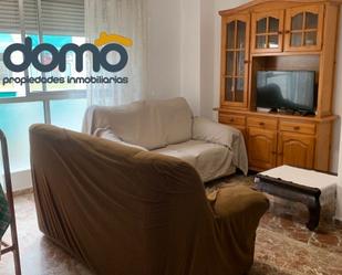 Sala d'estar de Pis de lloguer en  Granada Capital amb Moblat