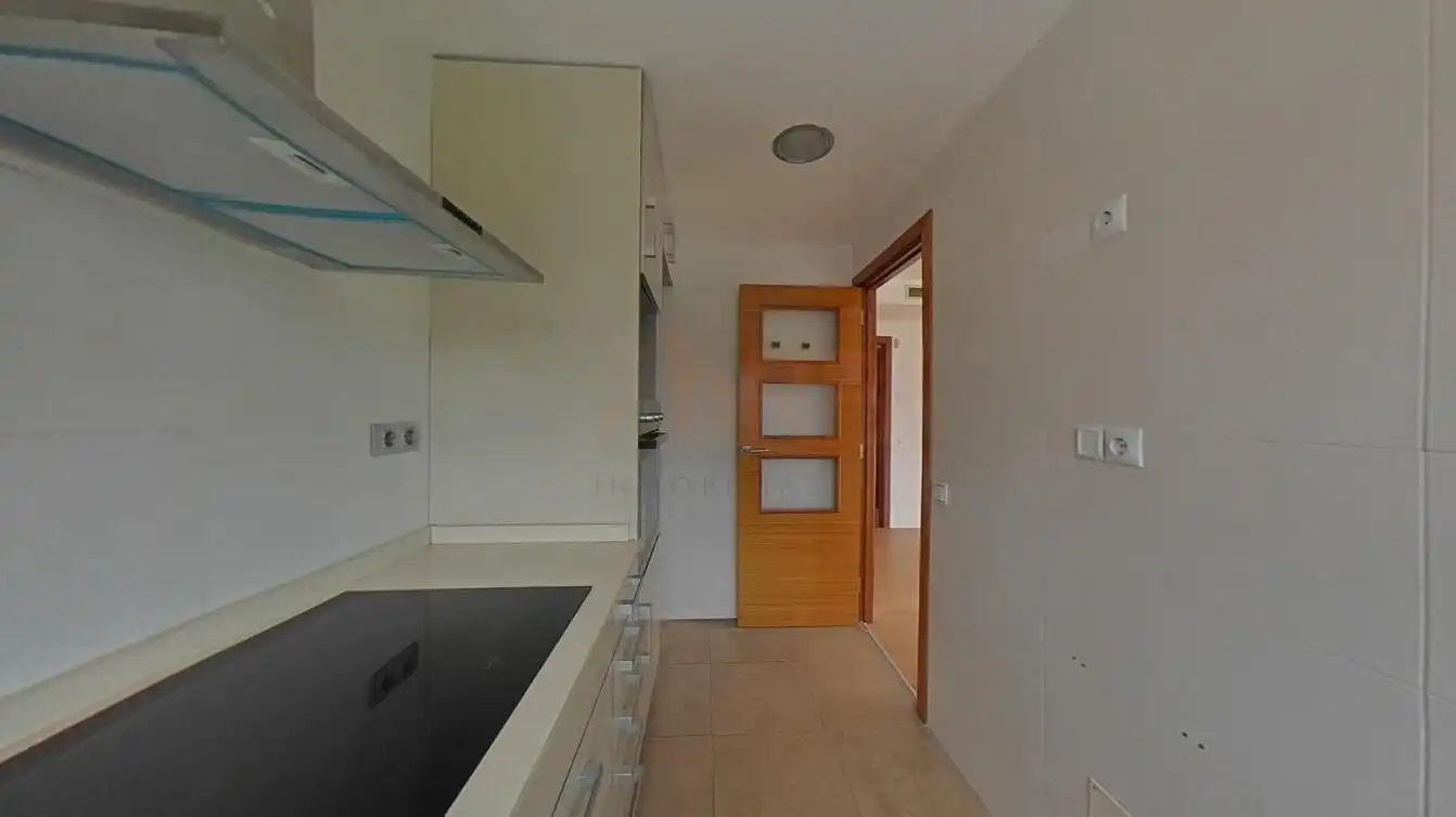 Cocina de Piso en venta en Castelldefels con Piscina comunitaria