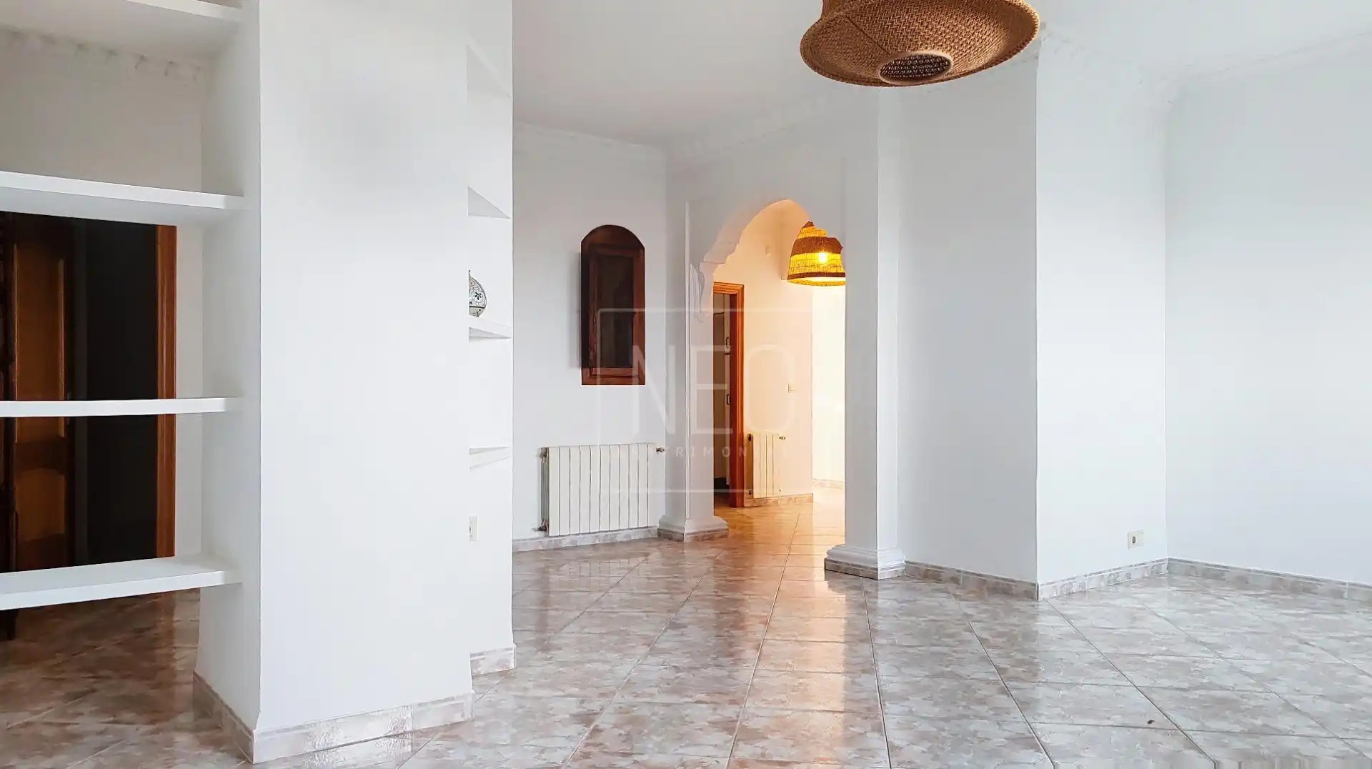 Planta baja en venta en Valencia con Jardín privado y Piscina comunitaria