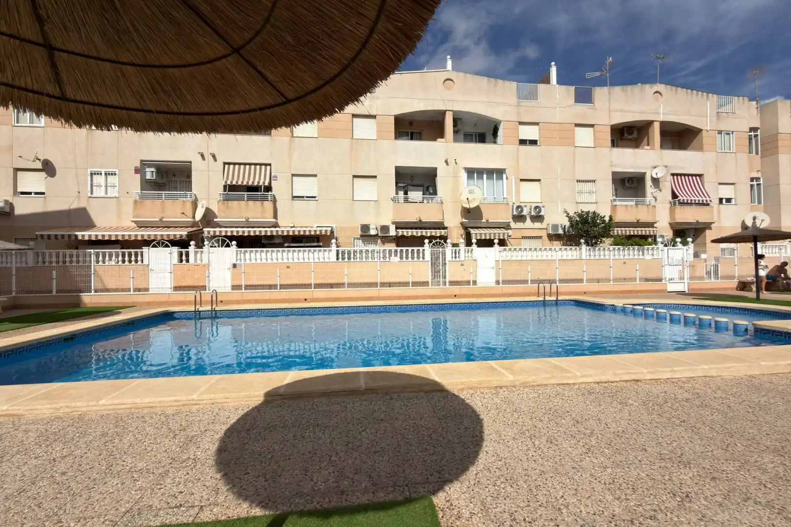 Bungalow amb piscina en venda a Nueva Torrevieja - Aguas Nuevas