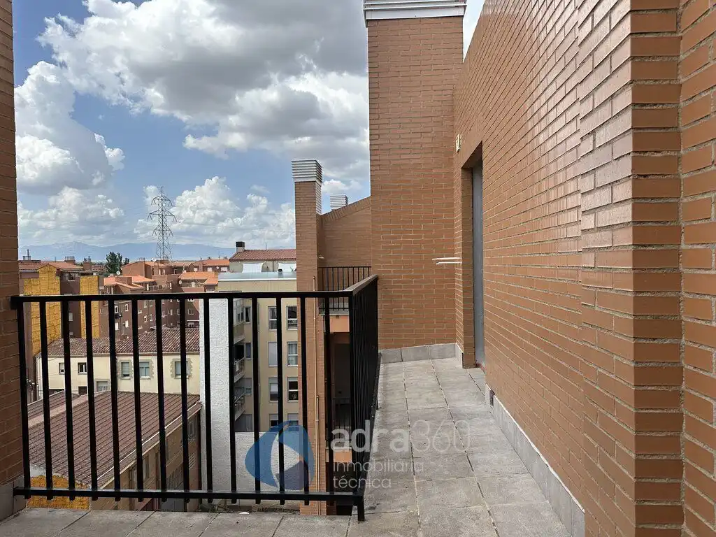 Àtic amb ascensor en venda a Lardero, imagen 8