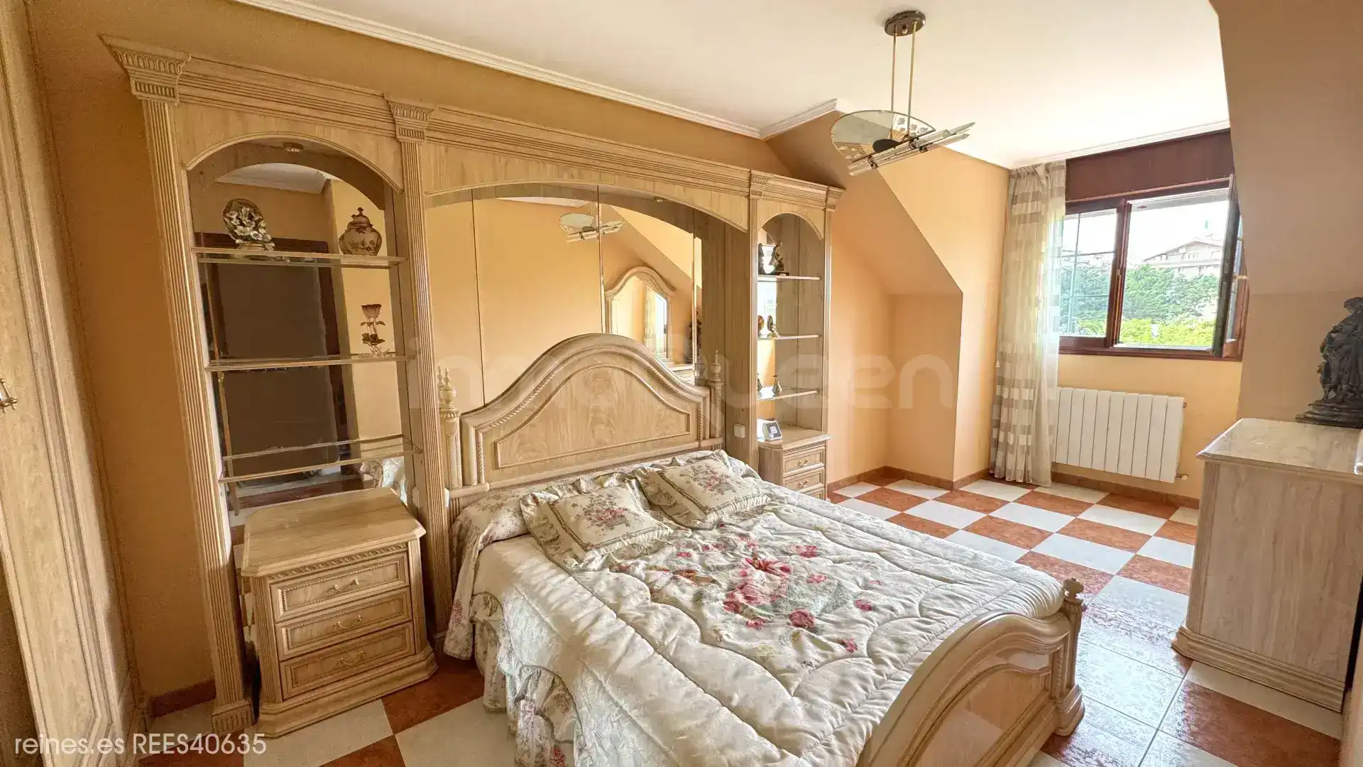 Habitación de Casa adosada en venta en Noja con Calefacción, Jardín privado y Terraza