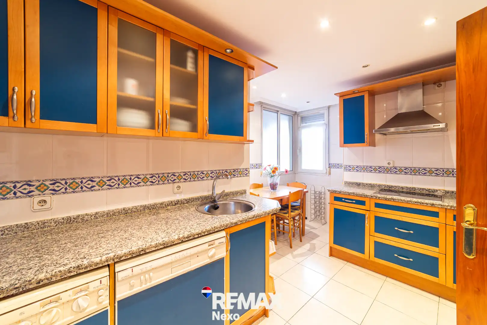Kitchen of Flat for sale in Valladolid  with Air Conditioner, Heating and Terrace