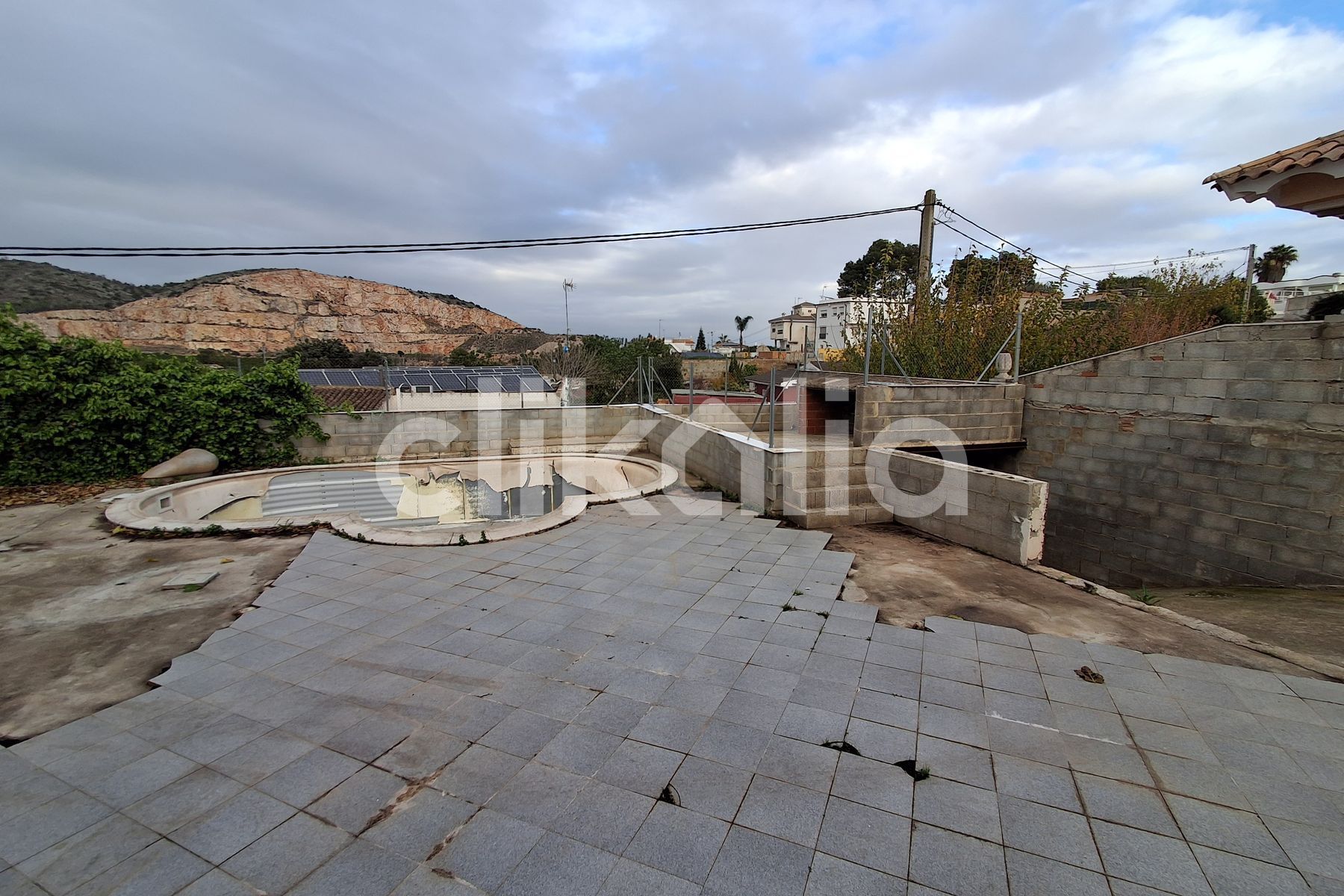 Casa o xalet en venda en Torrent amb Terrassa, Traster i Piscina